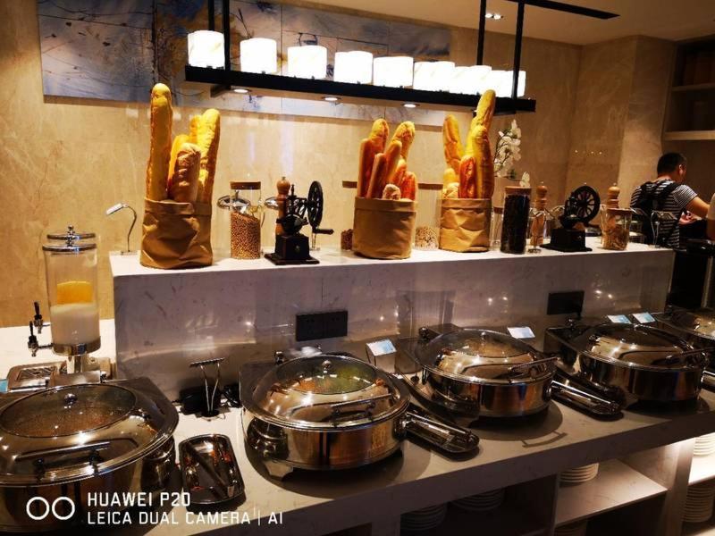 Echarm Hotel Ji'Nan Railway Station Jinan Extérieur photo